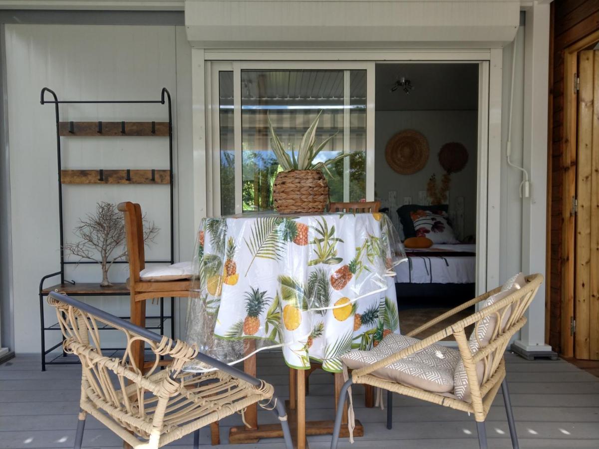 S'Cale Tropikal - Gite Cosy Avec Piscine Privee Petit-Canal エクステリア 写真